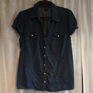 Bandolino Dark Blue Denim Button-Front Women's Shirt